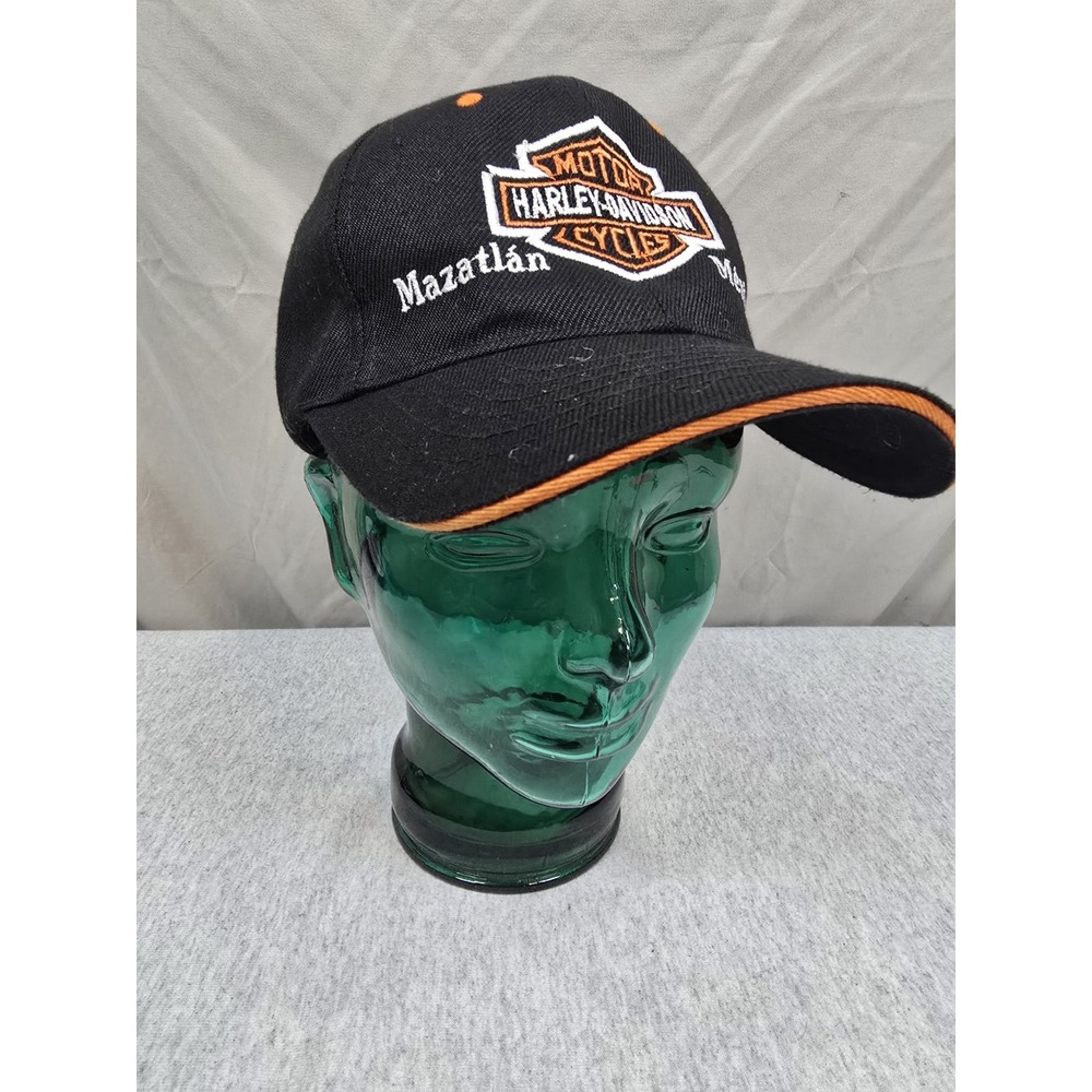 Harley-Davidson baseball cap features embroidered "Mazatlán" and "México